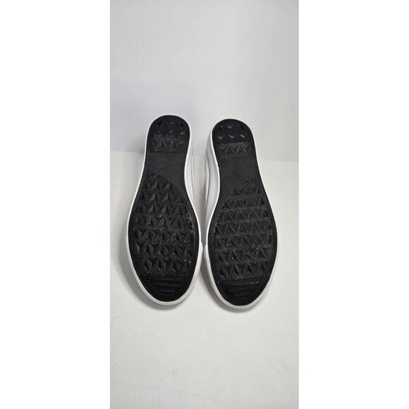 Twisted slip In Step Out shoes White With Floral Detail Unique Sneaker Wmn Sz 10 - Picture 6 of 7